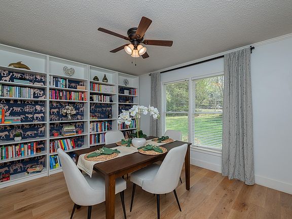 2nd image of 302 Stallings Rd