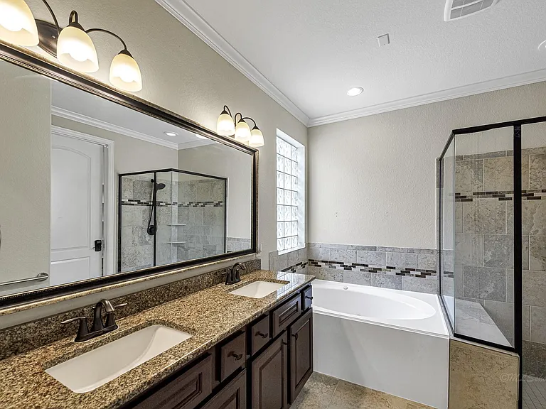 4906 Augusta Pointe Ct — Photo 25