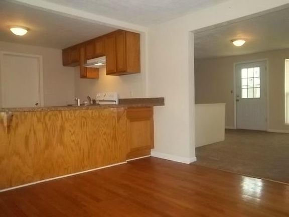 4th image of 6226 Nebraska Ave