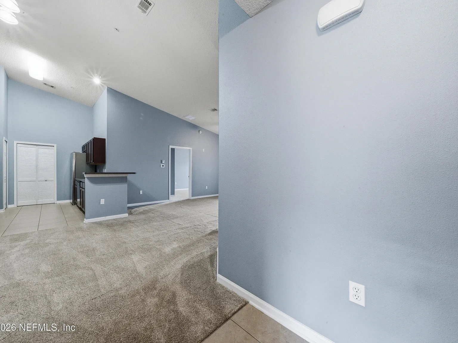 2 bed, 2.0 bath, 1118 sqft, $1,299 — Photo 4