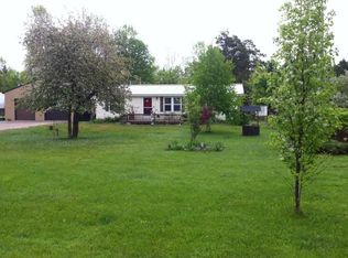 14880 Stoney Pointe Rd, Cheboygan, MI 49721