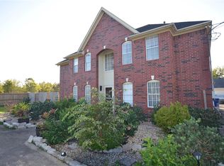 109 S Pine Rd, Texas City, TX 77591