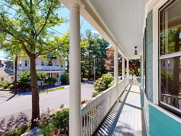 wraparound porch