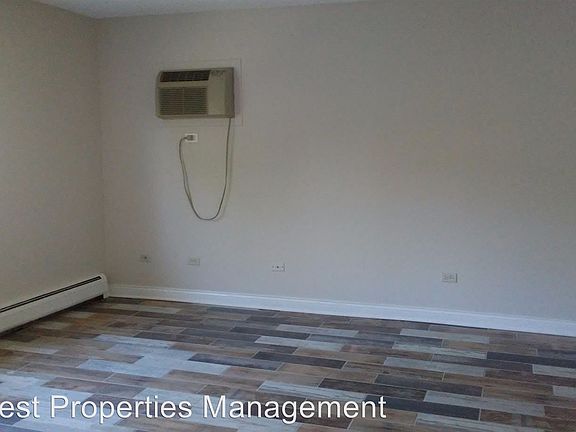 2nd image of 10114 Holly Ln APT 2N