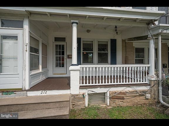 2nd image of 212 Grove Ave