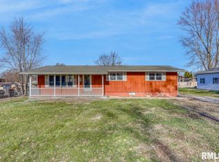 650 E Monroe St, Cuba, IL 61427