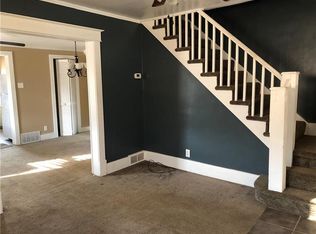 508 Sutherland St, Stockdale, PA