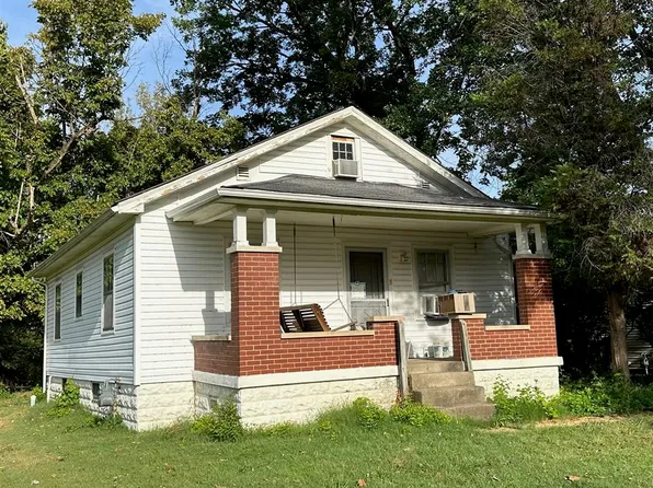 8716 W Manslick Rd, Louisville, KY 40272