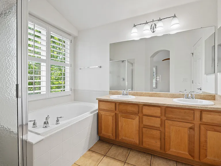 20396 E Columbia Pl — Photo 15