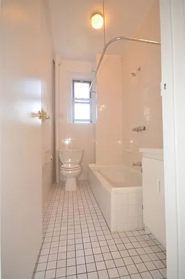 Rented by Avian Village Realty | media 19