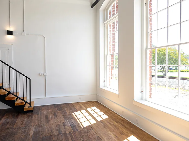 Overton Lofts — Photo 79