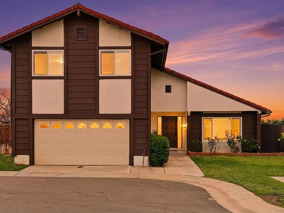 3rd image of 1606 Dana Point Ct
