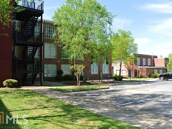 2nd image of 301 Bradley St APT A308