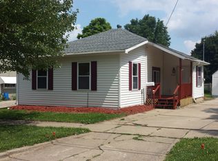 512 Forest St, Charlotte, MI 48813