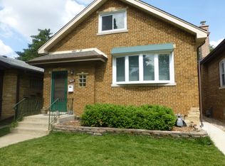 3525 Cuyler Ave, Berwyn, IL 60402