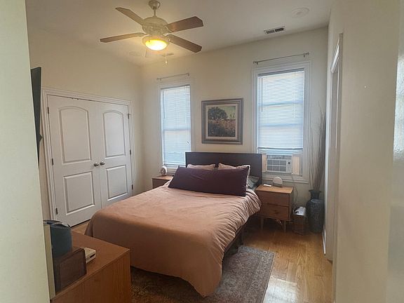 5th image of 3247 N Seminary Ave #3