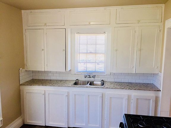 2nd image of 2300 Prospect Ave #A