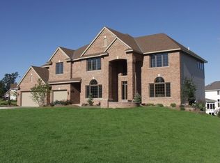 7341 Fountain Ln N, Maple Grove, MN 55311