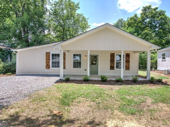108 Fairview Dr, Cartersville, GA 30120
