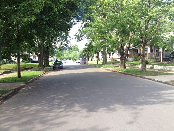 4th image of 2871 Washington Ave