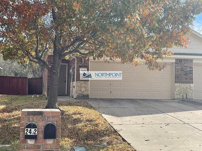1st image of 2402 Ravenwood Ct