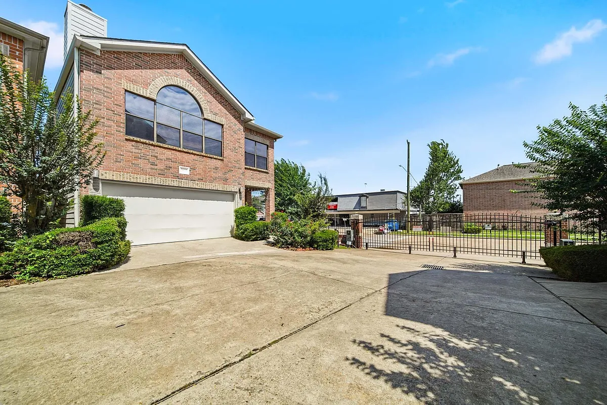 Building Photo - 9802 Cynthia Ann Ct