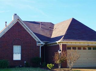 1145 Dove Hollow Dr, Cordova, TN 38018