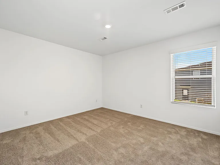 6718 SW Memphis Ave — Photo 13
