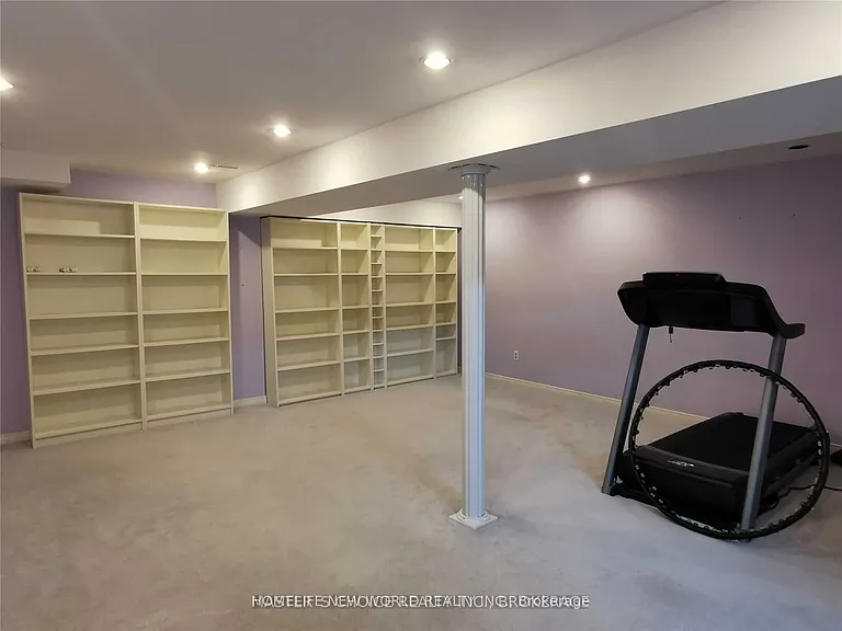 209 Winding Ln — Photo 16