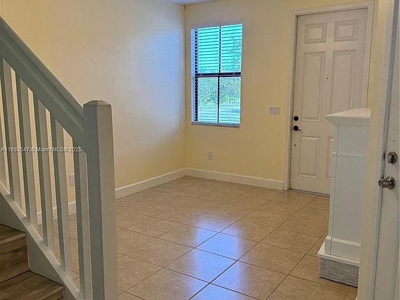 4th image of 4849 NW 57th Ct