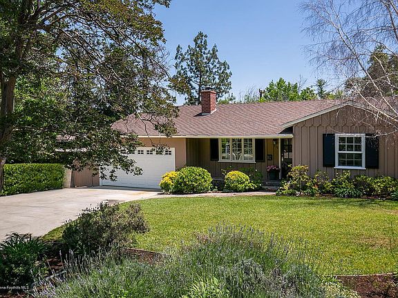 3rd image of 512 E Sierra Madre Blvd