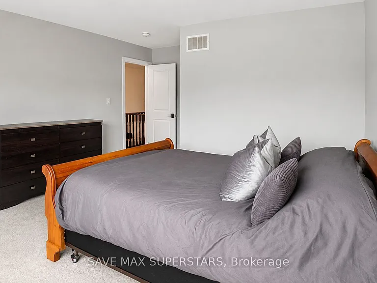 4 Sweet Cicely St — Photo 20
