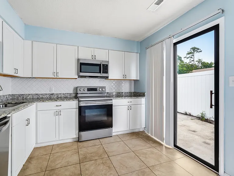 1451 Turkey Ridge Dr #D — Photo 21