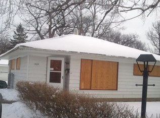 329 Edison Ct, Waukegan, IL