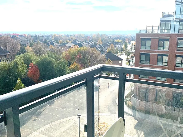 11611 Yonge St #629 — Photo 7