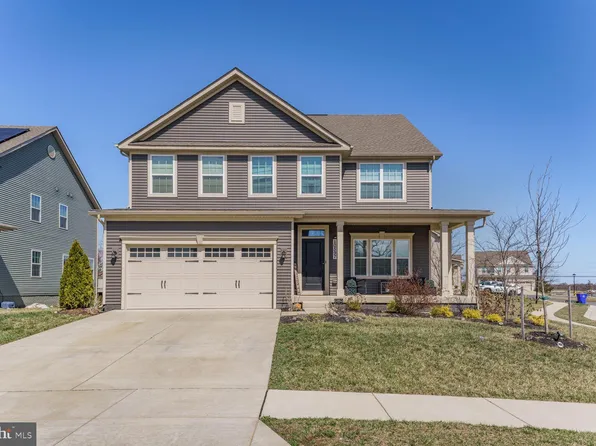 10597 Starfire Ln, Waldorf, MD 20603