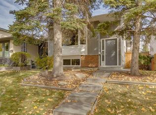 108 SW Sunbank Way SE, Calgary, AB T2X 2B6