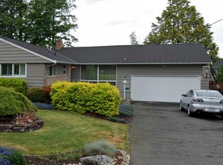 19116 108th Ave NE, Bothell, WA 98011