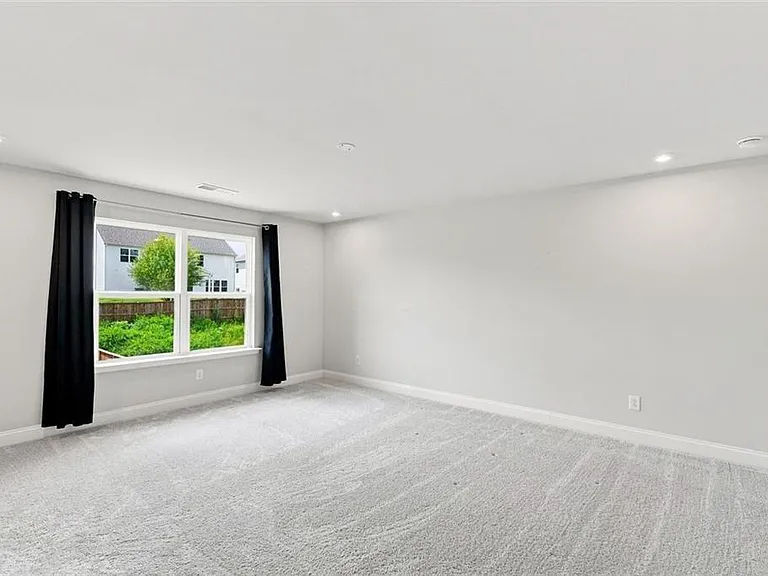 406 Riverclub Rd — Photo 29