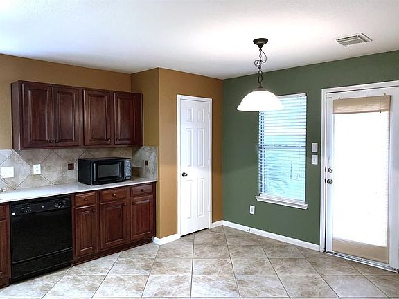 5th image of 9123 Windswept Grove Dr