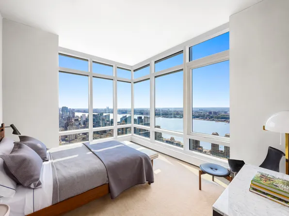 200 Amsterdam Avenue image 18 of 29