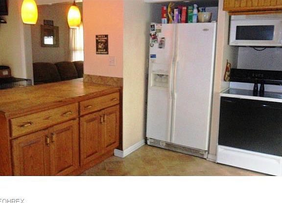 5th image of 3551 W 62nd St
