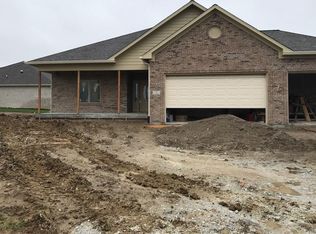 12761 N West Commons Ct, Mooresville, IN 46158