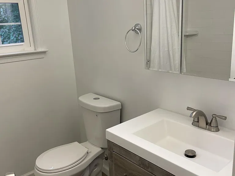 1666 Hemlock Cir — Photo 17