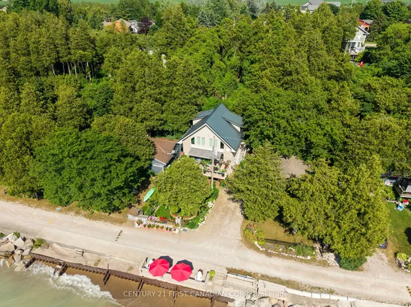 73614 Drysdale Beach Rd, Bluewater, ON N0M 2T0