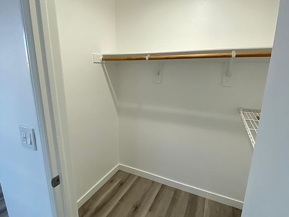 4th image of 11670 San Vicente Blvd APT 204