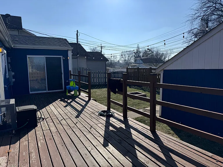 320 S Cass Ave — Photo 18
