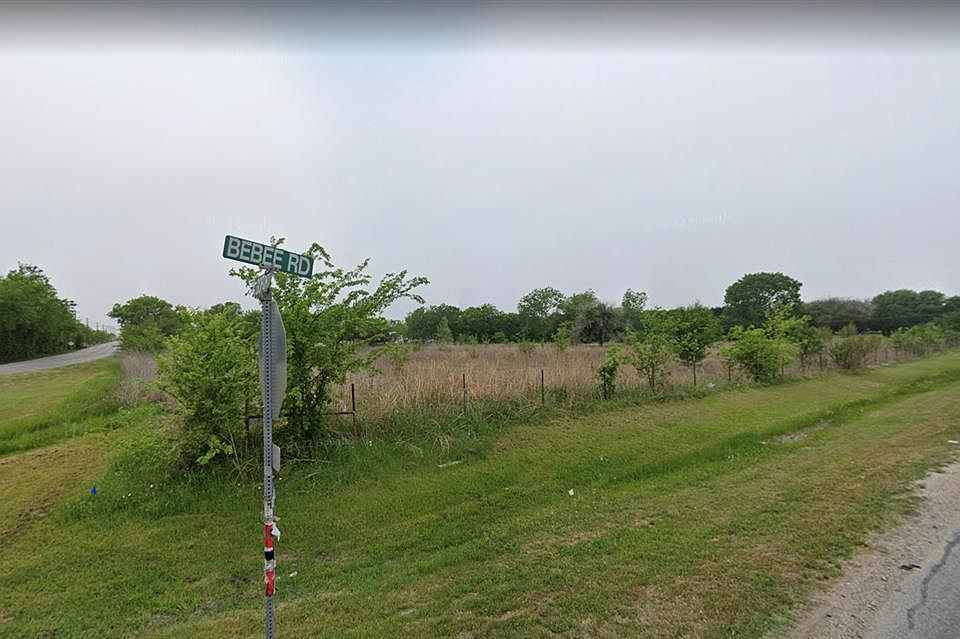 2nd image of 2330 Bebee Rd