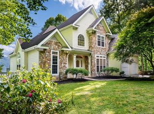 217 Club Crest Dr, Maggie Valley, NC 28751