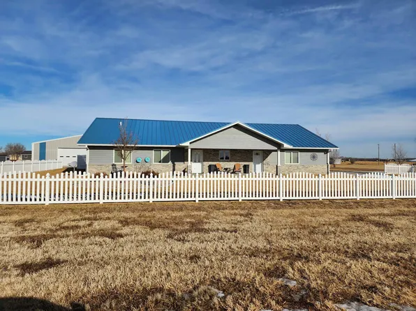 45680 67th Rd, Gibbon, NE 68840